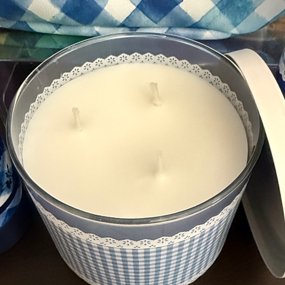 🆕💙 BATH & BODY WORKS “GINGHAM” 5-PIECE COLLECTION. BRAND NEW FULL SIZE! - Picture 6 of 10